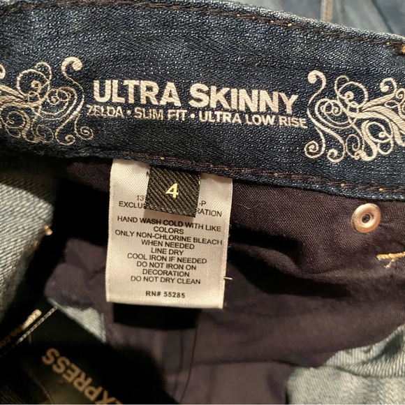 Express Embellished Zelda Low Rise Ultra Skinny Jeans | 4 - Picture 6 of 12